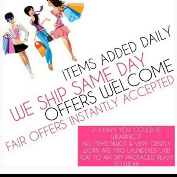 Lilac Bloom Top Size M Amelia Y Neck Tunic NWOT - Picture 11 of 12